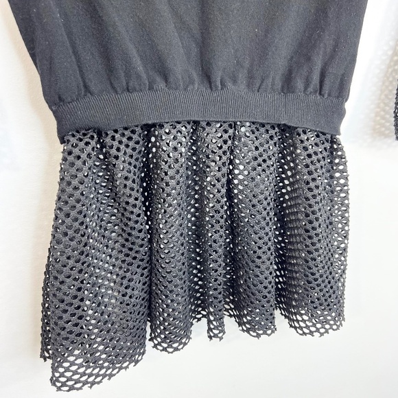 Toy G Italy black knit mesh peplum fitted 3/4 length sleeve top M - Picture 7 of 12